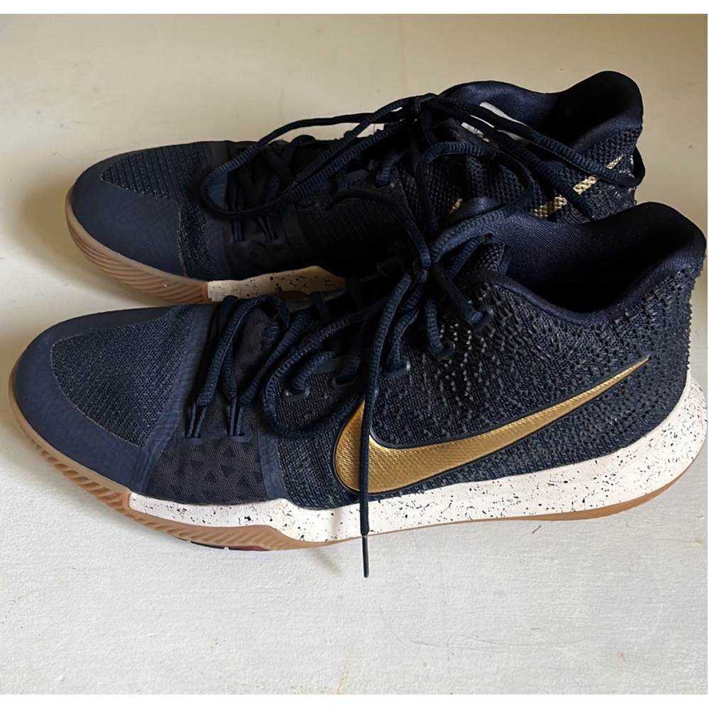 Nike Kyrie 3